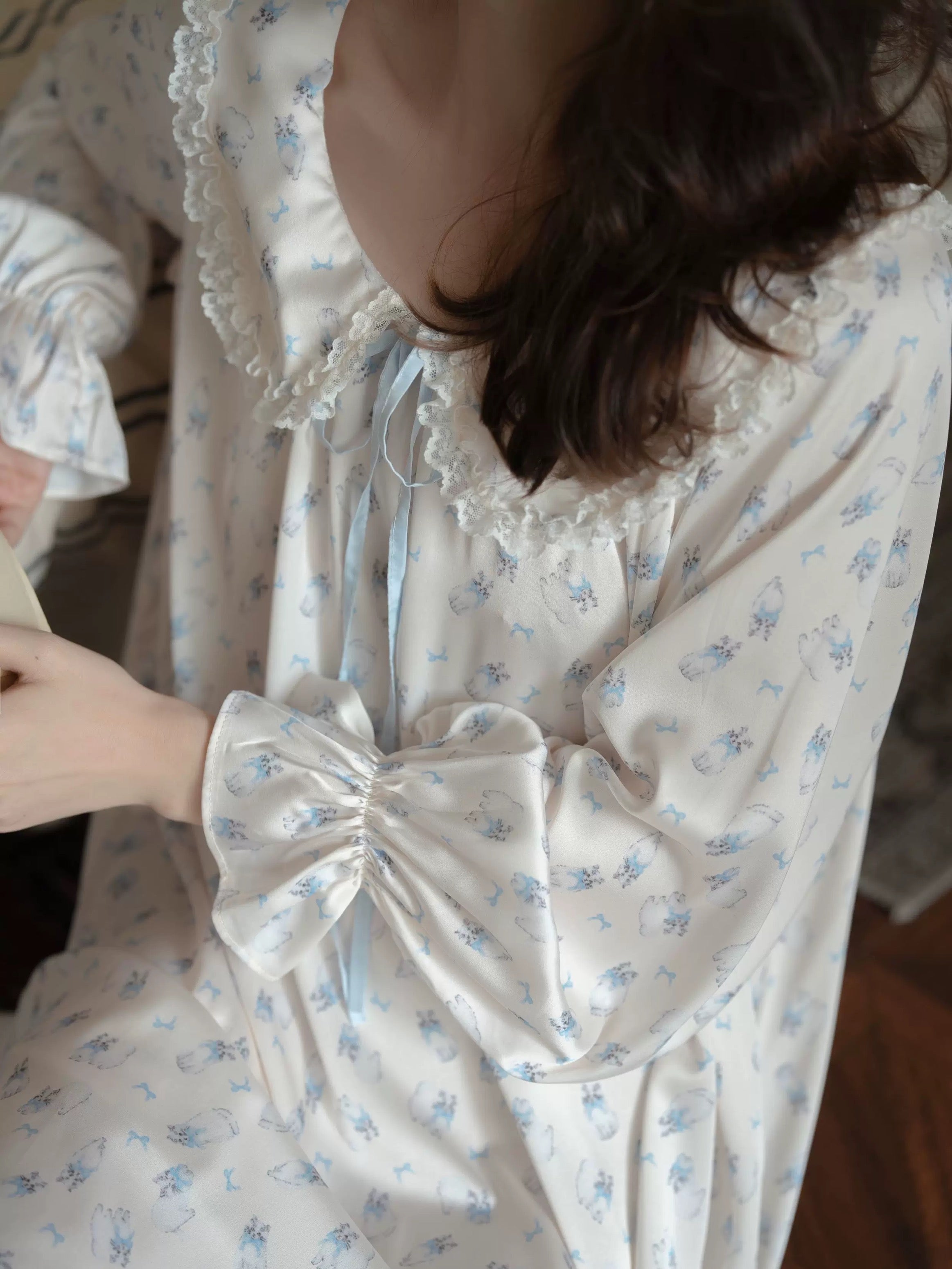 White Blue Cat Print Nightgown - Ruffled Collar Long Sleeve Sleep Dress